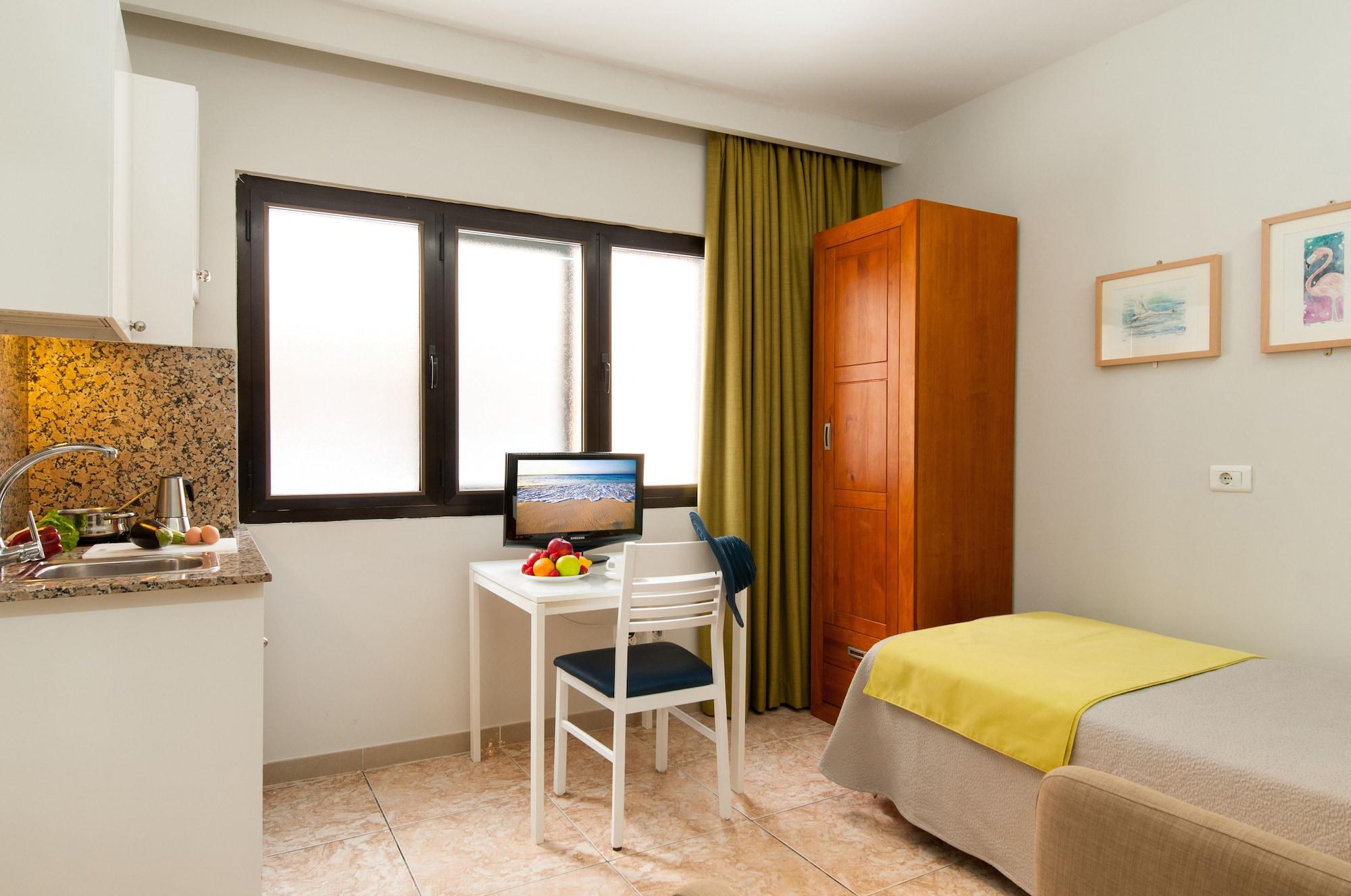 Hotel Apartamento Bajamar Лас-Пальмас-де-Гран-Канария Экстерьер фото